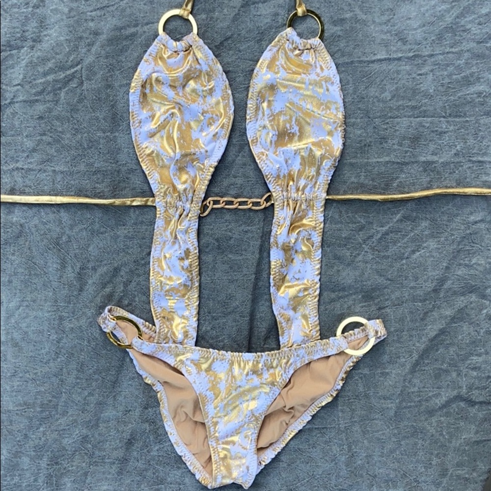 One piece swimsuit